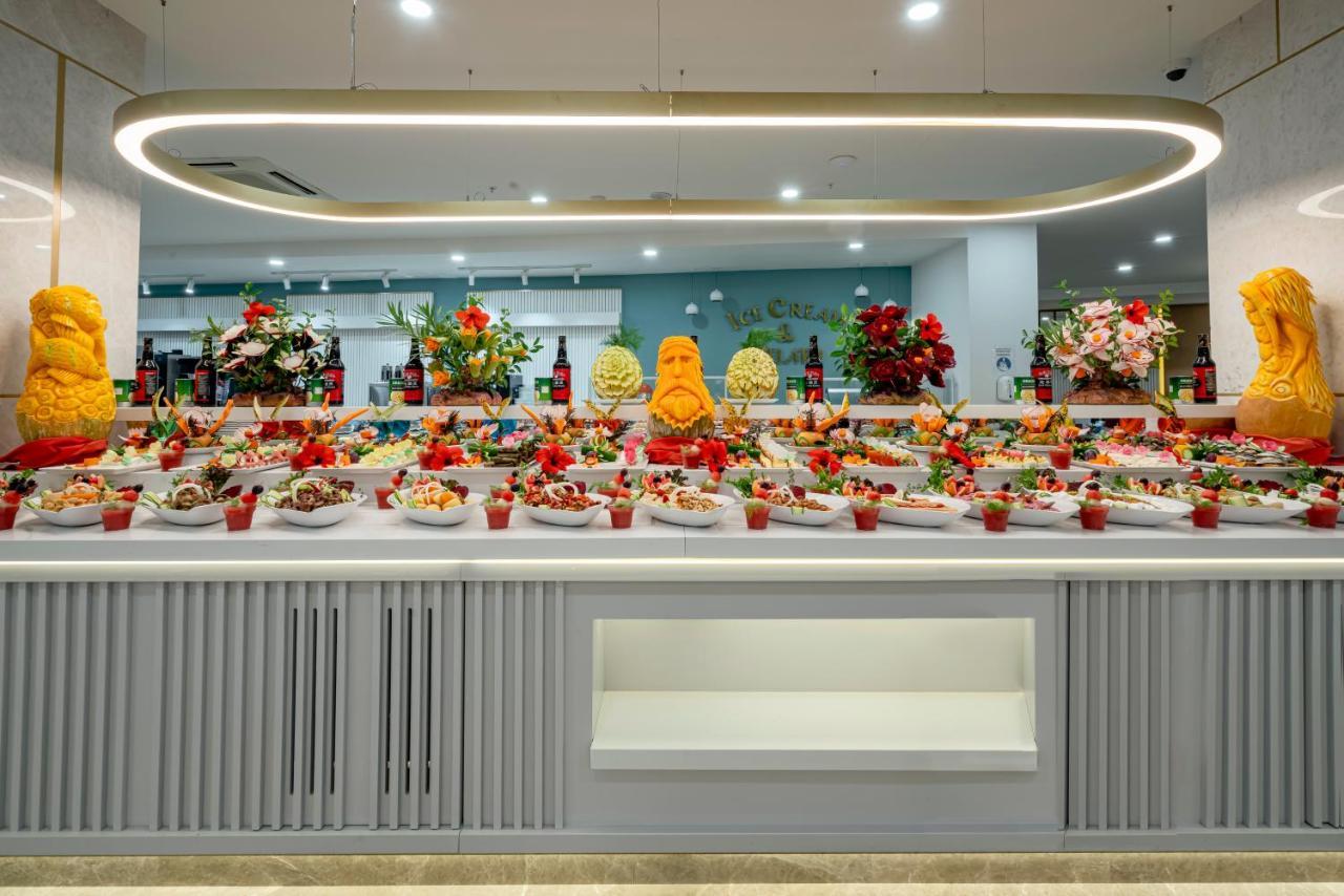ız Flower Hotel 4*